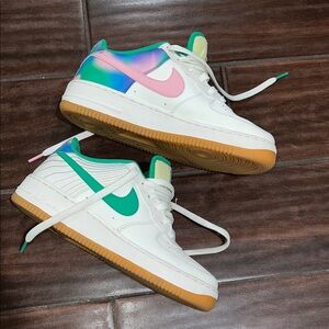 Nike Air Force 1 LV8